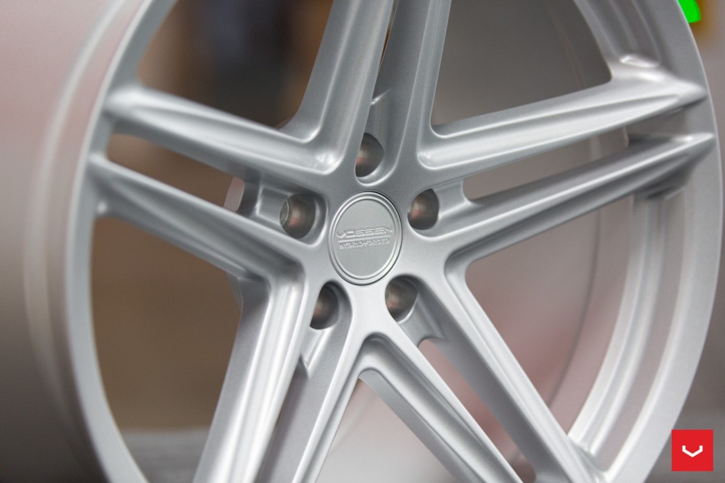 Диски Vossen vfs5
